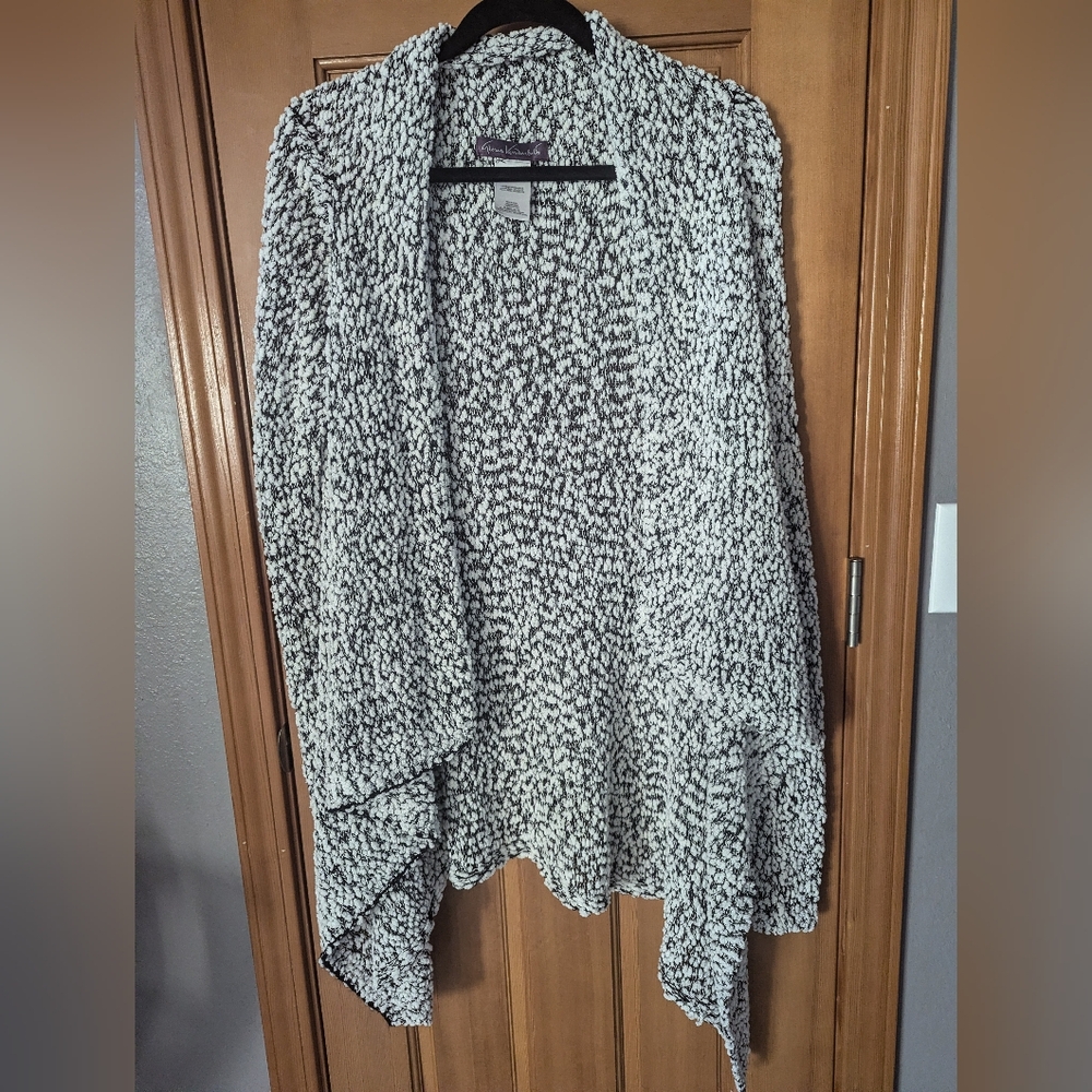 Gloria Vanderbilt Abstract Speckled Gray Asymmetrical Skirt